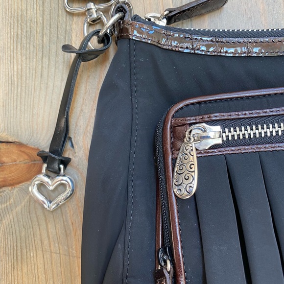 ♥️BRIGHTON BLACK CROSSBODY - Picture 10 of 13